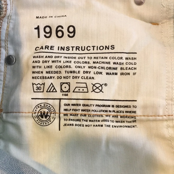 NWOT boyfriend jeans - Picture 5 of 8